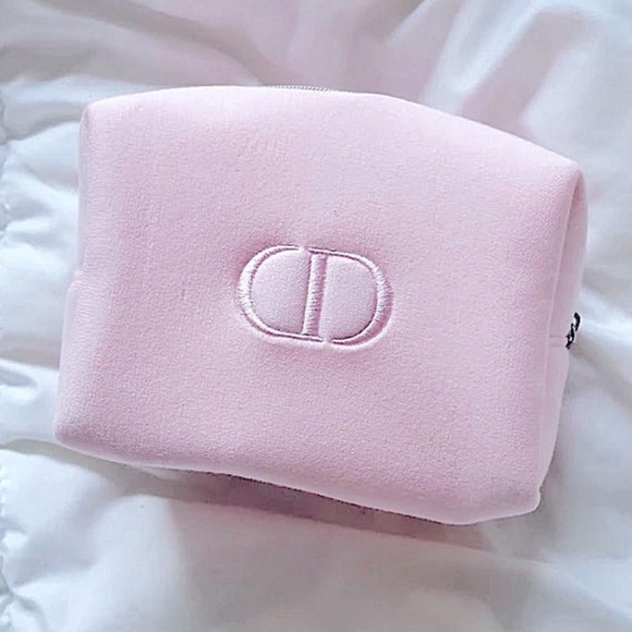 Pink Dior Pouch. - Picture 1 of 8